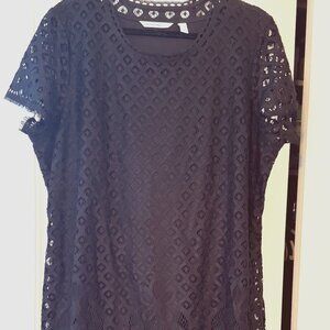 Beautiful Isaac Mizrahi black lace overlay cocktail dress in Size XL